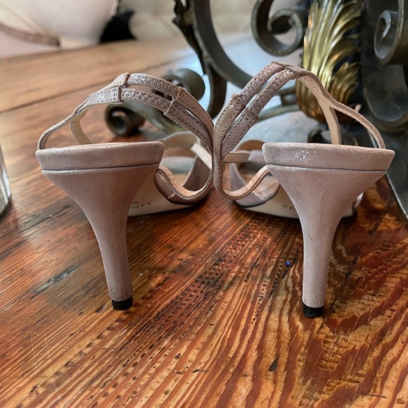 Kate Spade Leather Slingback Heels Beautiful taupe gold metallic color. 7 1/2” - Picture 2 of 5